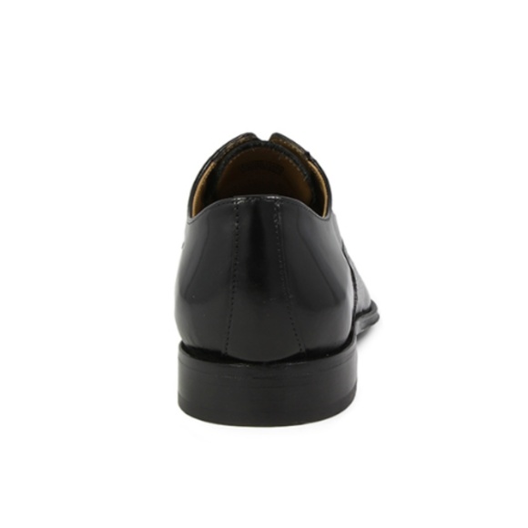 Florsheim Otavio Perf Cap Toe Oxford Dress Shoe - Picture 3 of 8